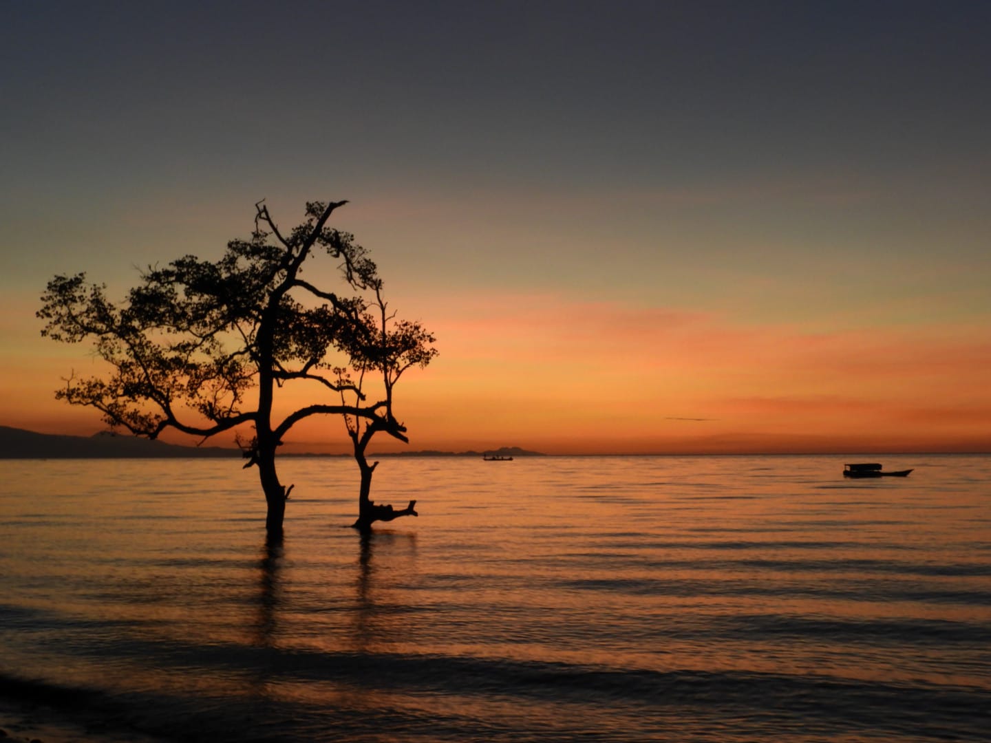 sunset in Nangatobong beach